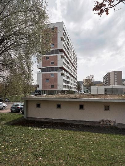 Wohnhochhaus Hirzenbach, Zürich